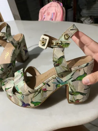 Sandália Carmen steffens original