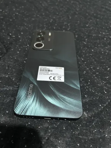 Vendo Realme C71, em ótimo estado e funcionando perfeitamente.750R$