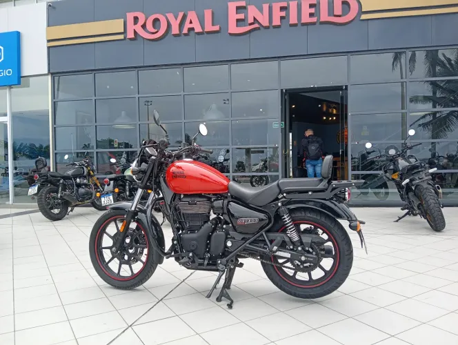 METEOR 350CC FIRE RED 2025 KM 12.194 já com acessórios !!!!!EDSON 2 1 9 6 5 6 8 5 0 3 8