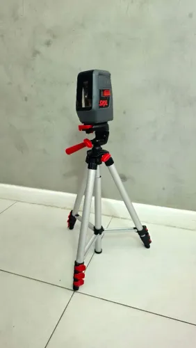 Skil - Nível Laser De Linha com Tripé e Maleta