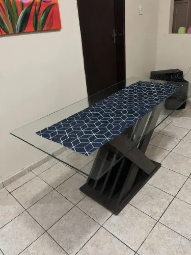 MESA GRANDE PARA 6 CADEIRAS