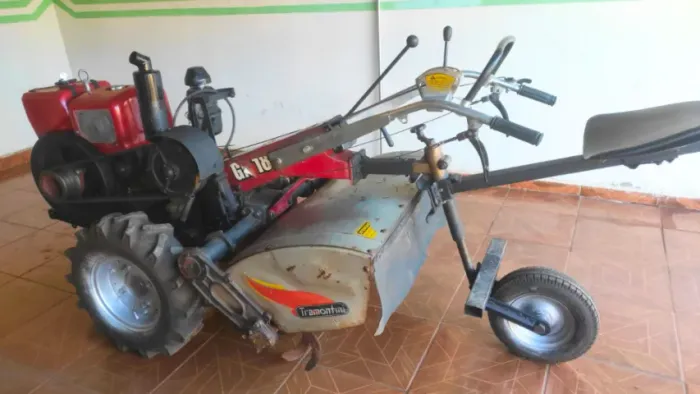 Microtrator Tobata GN18 Diesel Com Rotativa