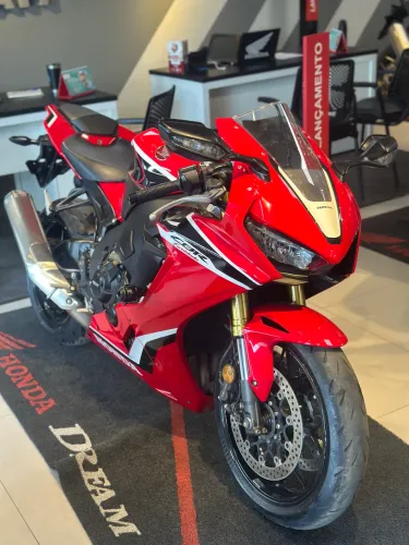 CBR 1000 FIREBLADE 2018