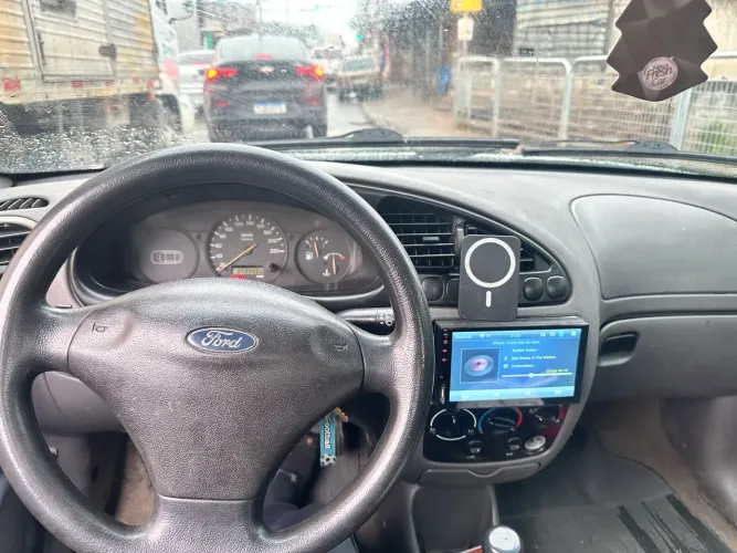 Ford Courier 1.6 L/ 1.6 Flex 2008