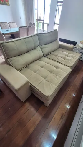 Sofá retrátil