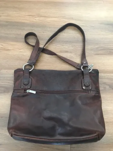 Bolsa Couro de Vaca Nova
