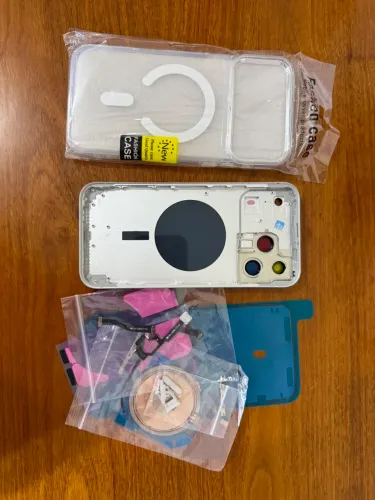 Carcaça iPhone 14 Pro Max para transformar em iPhone 17 Pro Max