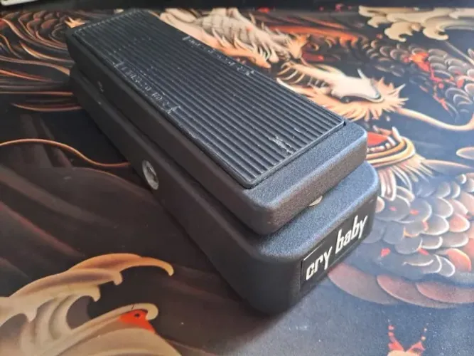 Pedal Wah-Wah Dunlop Cry Baby GCB95 Original