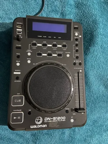 Mixer CD/USB Waldman DN-S1200