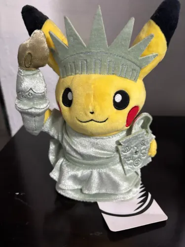 Pikachu Pelúcia Pokémon Center Nova Iorque