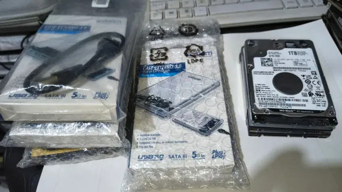 HD Externo (Casa + HD 1 TERABYTE)