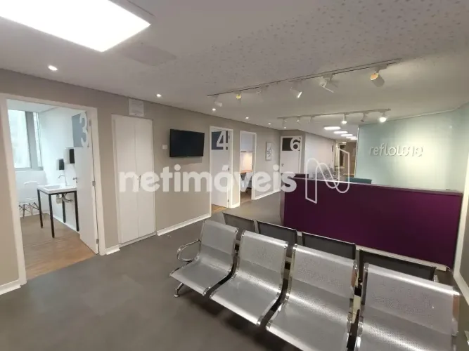 Conjunto Comercial Amplo e Mobiliado Consultório Médico Av Ipiranga | 360m²; | 18 Salas |