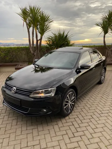 Volkswagen Jetta Highline 2.0 TSI 16V 4P Tiptronic 2014
