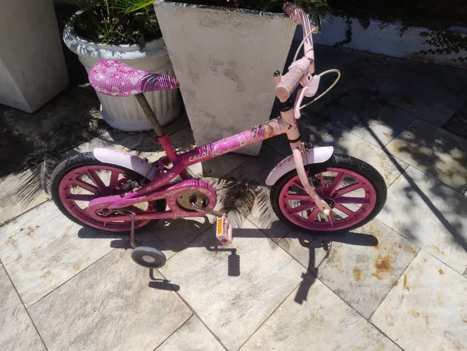 Caloi Barbie Aro 12 - Preço Baixo para Sair Hoje!