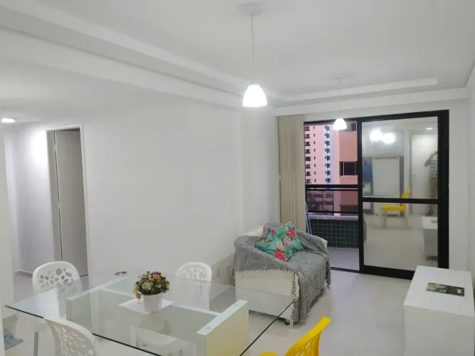 Apartamento para aluguel e venda tem 55 metros quadrados com 2 quartos em Boa Viagem - Rec