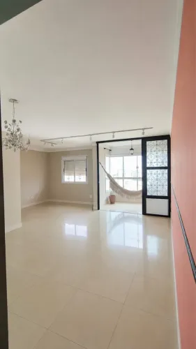 Lindo apartamento 3 quartos 1 suíte para locação no Santa Mônica
