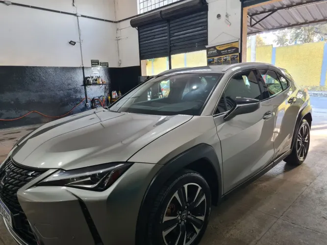 Lexus UX-250H Dynamic 2.0 16V Aut.(hybrid) 2019