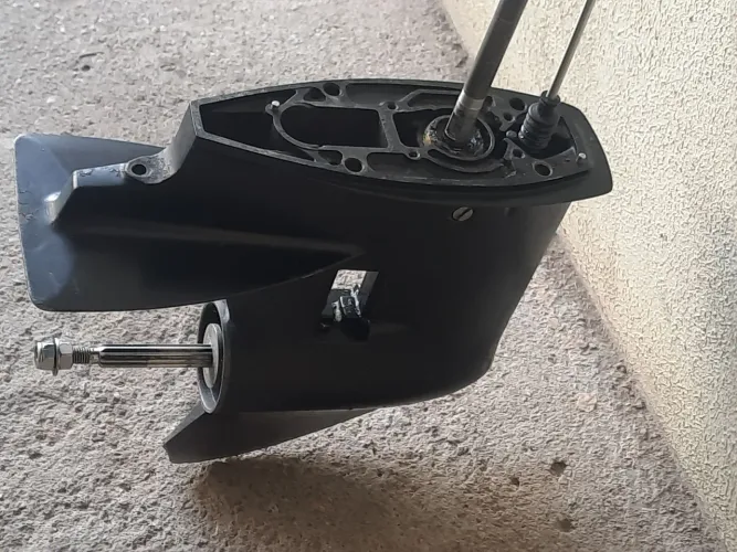 Rabeta Mercury 25 hp americano perfeita