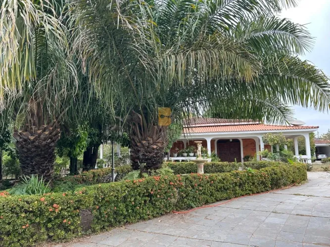 CASA COMERCIAL em Cuiabá - Mato Grosso, Cidade Alta