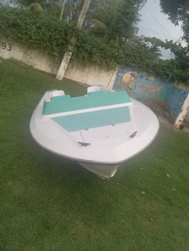 BARCO DIAMAR D500. EXTRA NOVO TODO REFORMADO  (SÓ  O CASCO ) R$ 12.500 PASSO FILMAGEM  ZAP