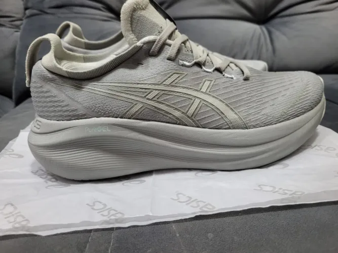 Asics nimbus 27