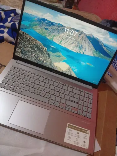 Notebook Asus I3 8GB SSD 512 W11