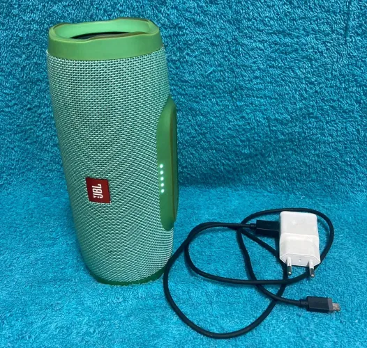 Caixa de som JBL original