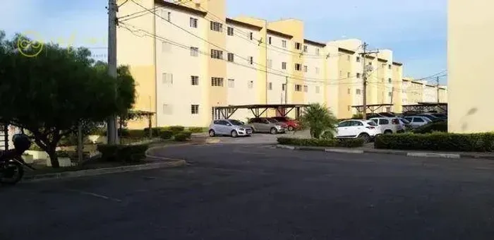Apartamento Térreo com 2 dormitórios à venda, 52 m² por R$ 161.000 - Condomínio Edifício V