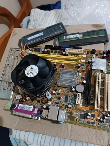 Kit placa mãe + Core2Quad + 4GB