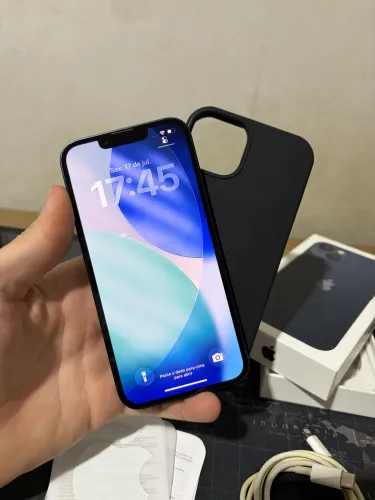 iPhone 13 128gb midnight