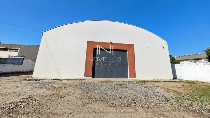 GALPÃO COMERCIAL 720M² ZONA INDUSTRIAL PÉ DIREITO 6M RIO ABAIXO JACAREÍ