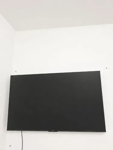 Vendo: Televisão 50 polegadas/ TCL