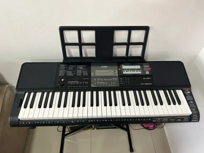 Teclado Cassio CT-x800