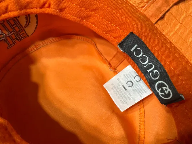 Boné , chapéu. - Gucci