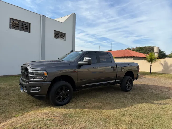 Ram 2500 Laram. 6.7 Night ED. TB CD 4X4 DIE 2024