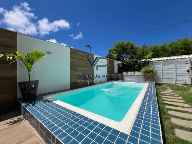 À venda: Casa duplex com 3 lofts para renda + apartamento principal, piscina e área gourme