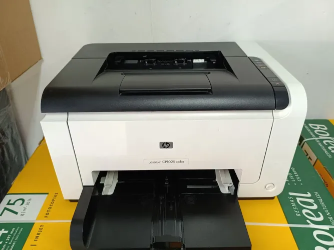 Impressora HP cp1025 color