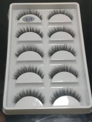 Cílios postiços S-19 volumoso Lully Makeup