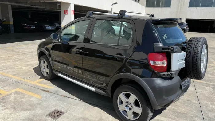 Volkswagen Crossfox 1.6 MI Total Flex 8V 5P 2010