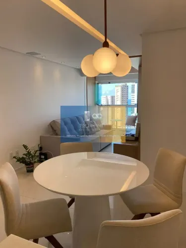 Apartamento Reformado 3 Quartos | 65m² | Andar Alto | Vista Parcial Mar Bosque dos Guarar