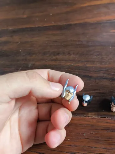 ACESSÓRIOS TOY BIZ E MARVEL UNIVERSE