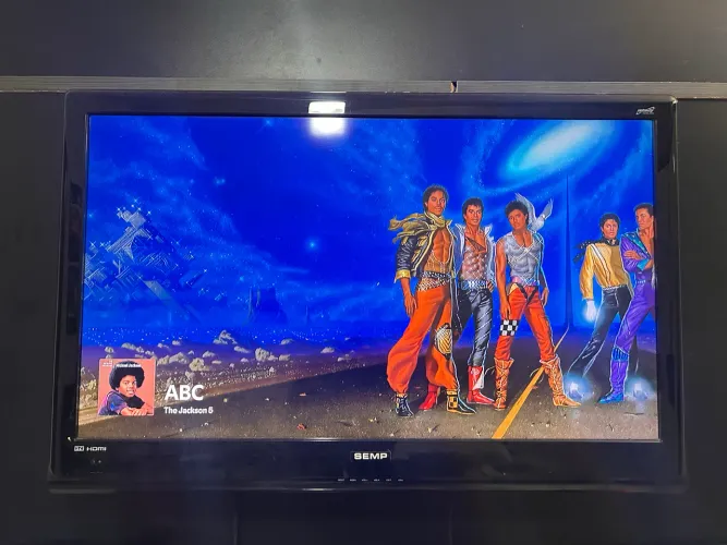 Vendo televisão semp 42 polegadas