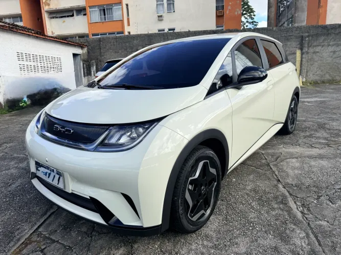 BYD Dolphin EV (Elétrico) 2024