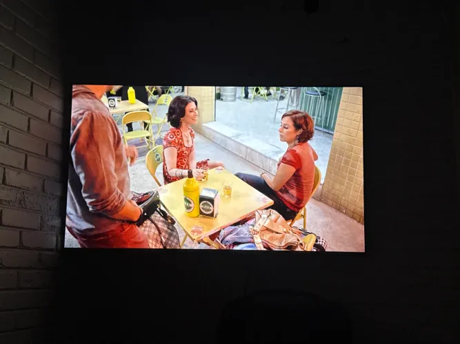 Smart Tv Philips 50" 4K LED UHD HDR10+ Comando de Voz 50PUG7300 Bivolt