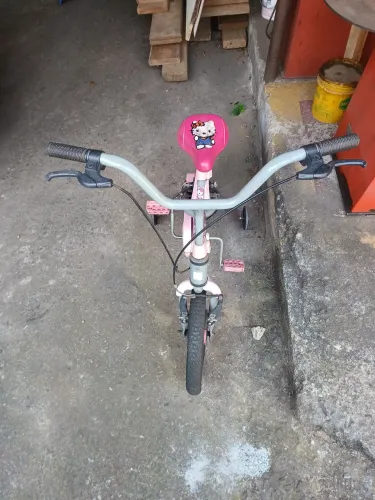 Vendo Bicicleta Hello Kitty aro 16