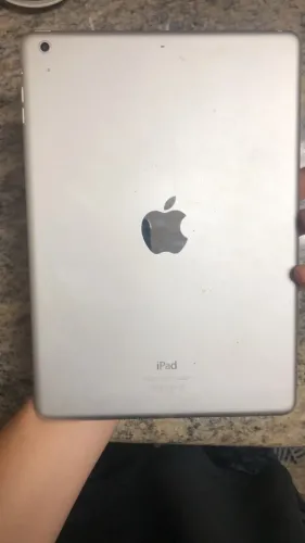 iPad Air 1ª Gen (A1474) - Tela Quebrada Descolando