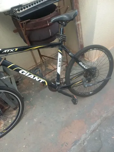Vendo esta bicicleta bom estado