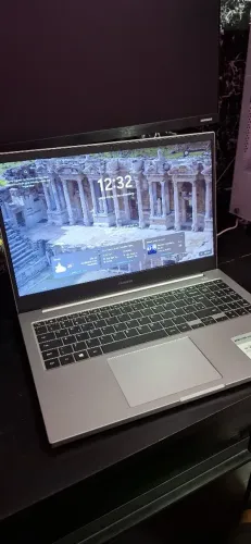 Samsung Book X30 ? 8GB RAM / 1TB ? Funcionando Perfeitamente