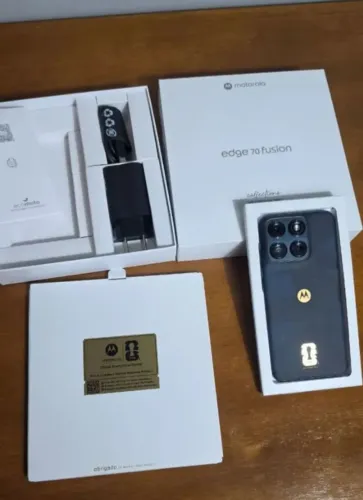 Moto Edge 70 fusion ( Edition word Cup 2026)