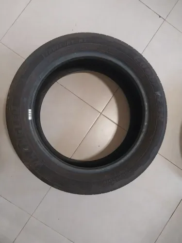 Vendo esse dois pneus aro 17